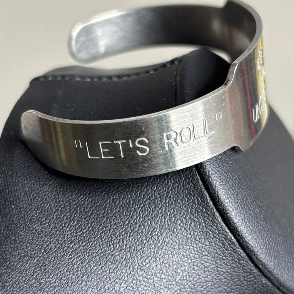 Silver Engraved 9/11 United We Stand Bracelet